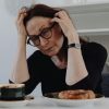 woman experiencing focus and attention difficulties before ADHD treatment with Vyvanse in Canada